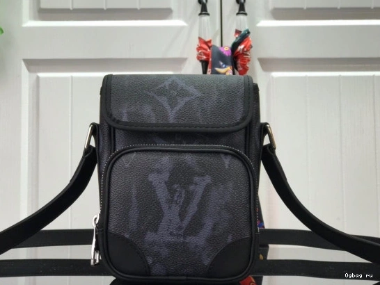 LOUIS NANO VUITTON AMAZON MESSENGER 0823